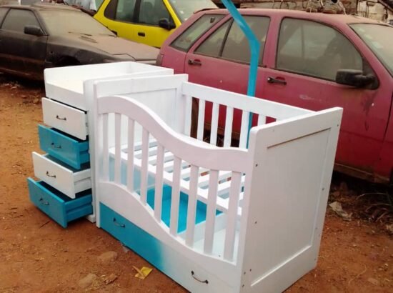 Ets CNA SARL   Menuiserie Yaoundé | Contact: +237694449868 